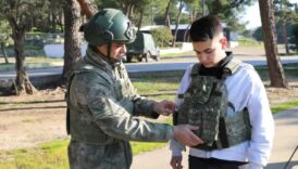 Balıkesir'de lise öğrencileri, komando birliğini ziyaret etti 1 balikesirde lise ogrencileri komando birligini ziyaret etti OWnKPwGS