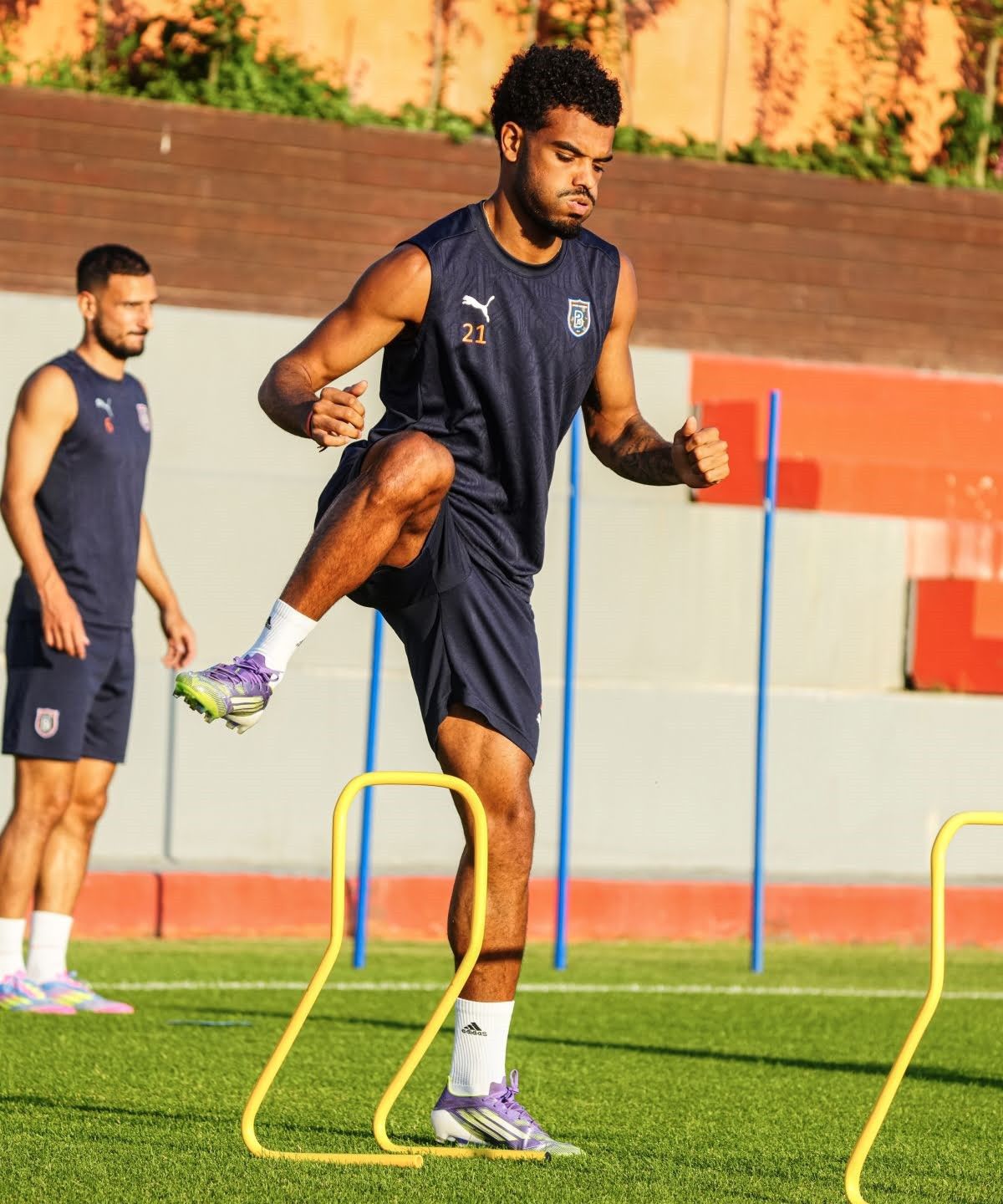 Başakşehir, PFK Cherno More maçının hazırlıklarına devam etti 2 basaksehir pfk cherno more macinin hazirliklarina devam etti 1 IlPPP7Vw