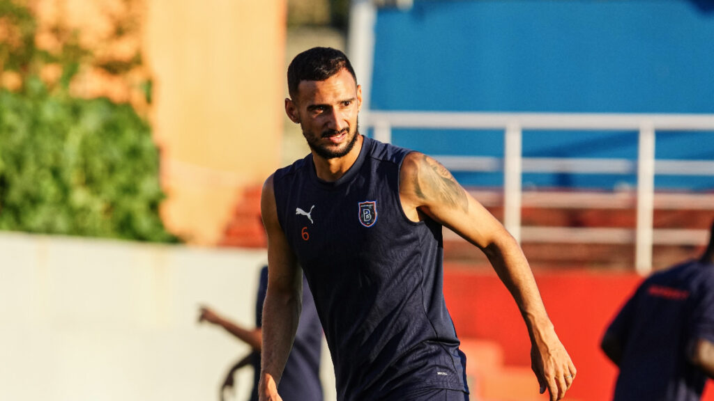 basaksehir pfk cherno more macinin hazirliklarina devam etti B3TJPUHV