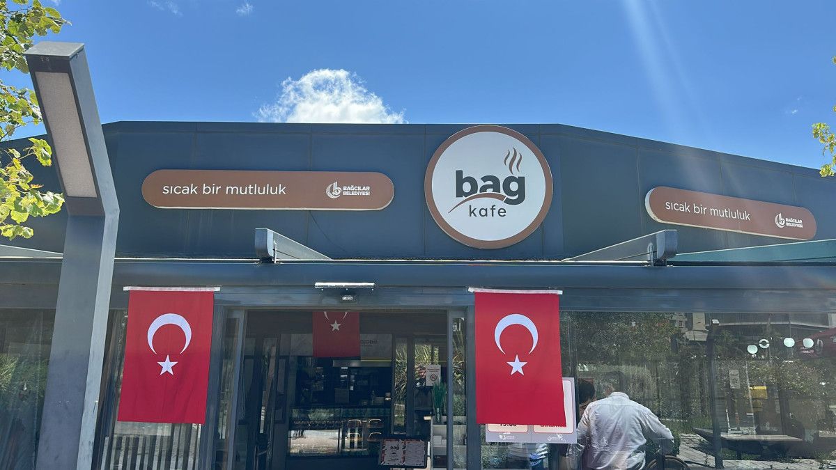 baskan erdoganin bayrak asma cagrisina bagcilardan guclu destek 2 rSIukygV