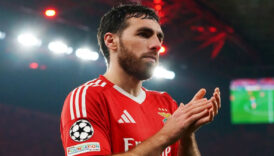 besiktas bombayi patlatti orkun kokcu istanbula geldi aTl7xztG