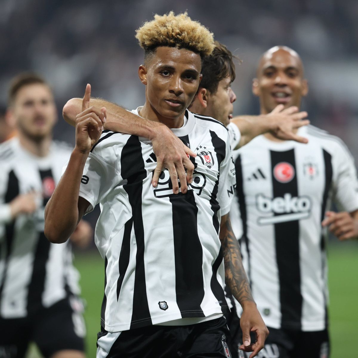 besiktas gedson fernandesin bonservisinin tamamini aldi 0 VVFc7BaV