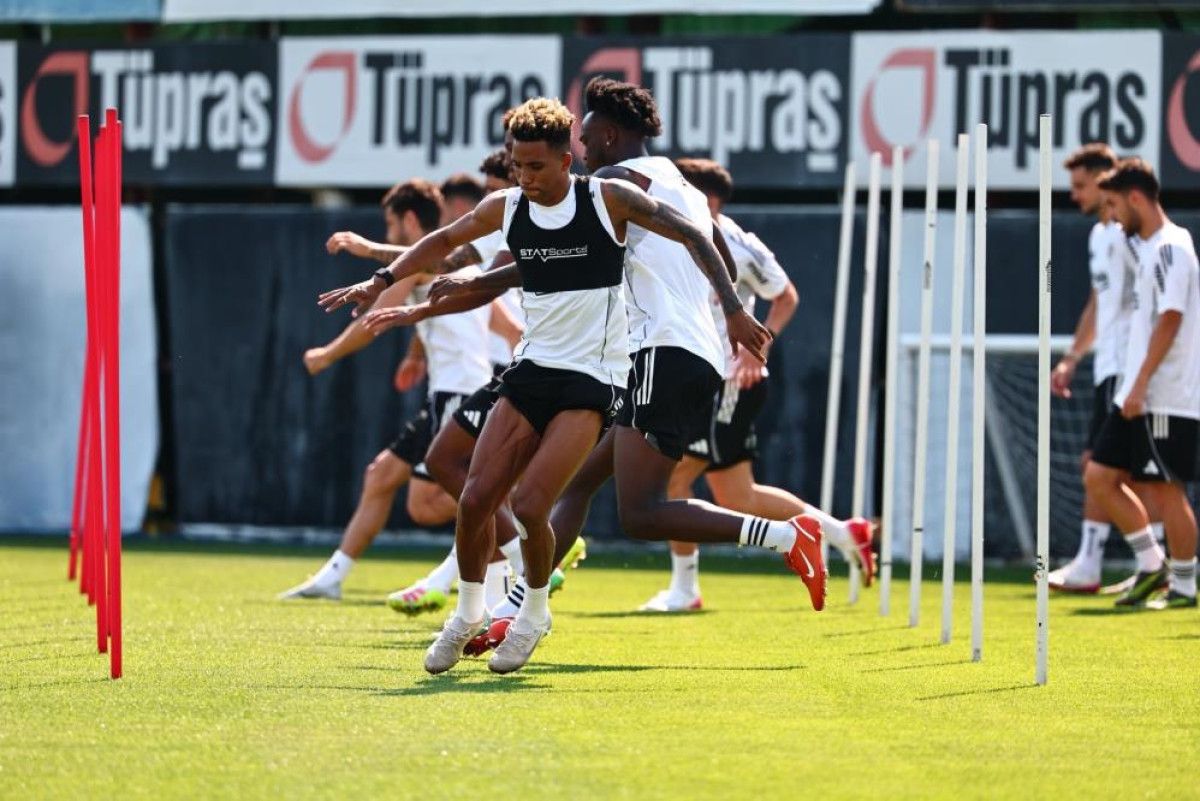 besiktas shakhtar donetsk maci hazirliklarini surduruyor 1 2aFU7r46