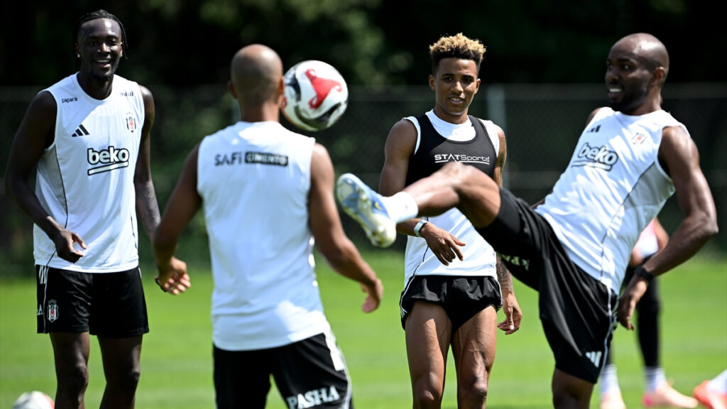 besiktasta 7 oyuncuya yol gorundu 9gslVG2i