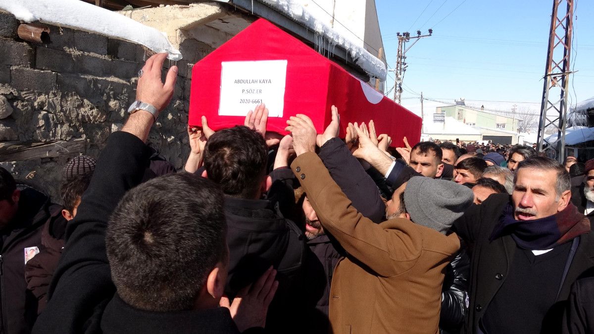 bingoldeki kazada hayatini kaybeden sozlesmeli erle ilgili huzne bogan detay nisani icin geliyordu 2 qRZt1Sdu