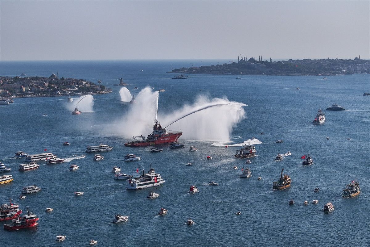 bogazda kortej 253 tekne sehitler icin yola cikti 1 n7PnwULk