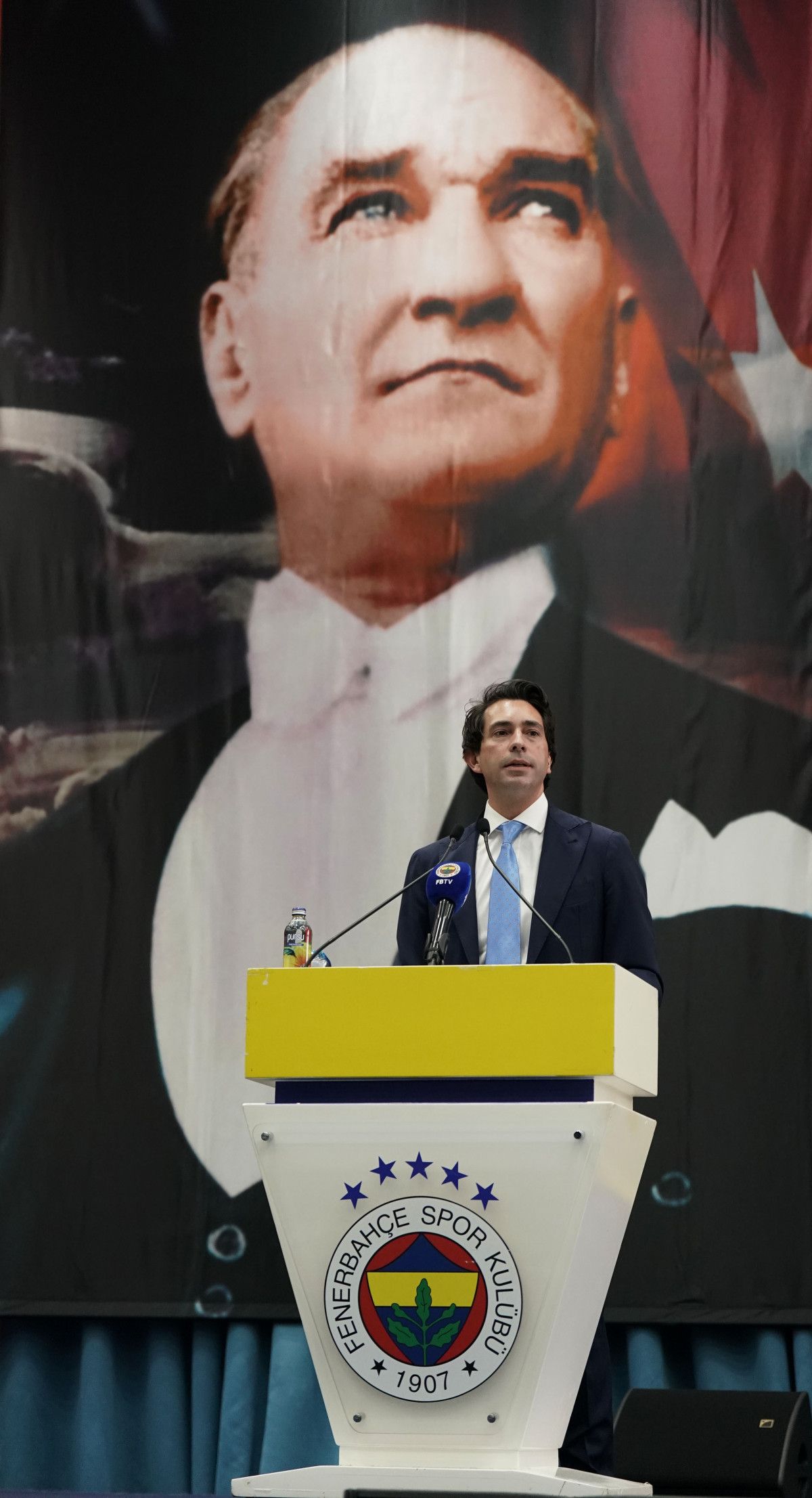 burak kizilhan sampiyonluk ipini gogusleyecegimize yurekten inaniyoruz 4 Xe9b7VZk