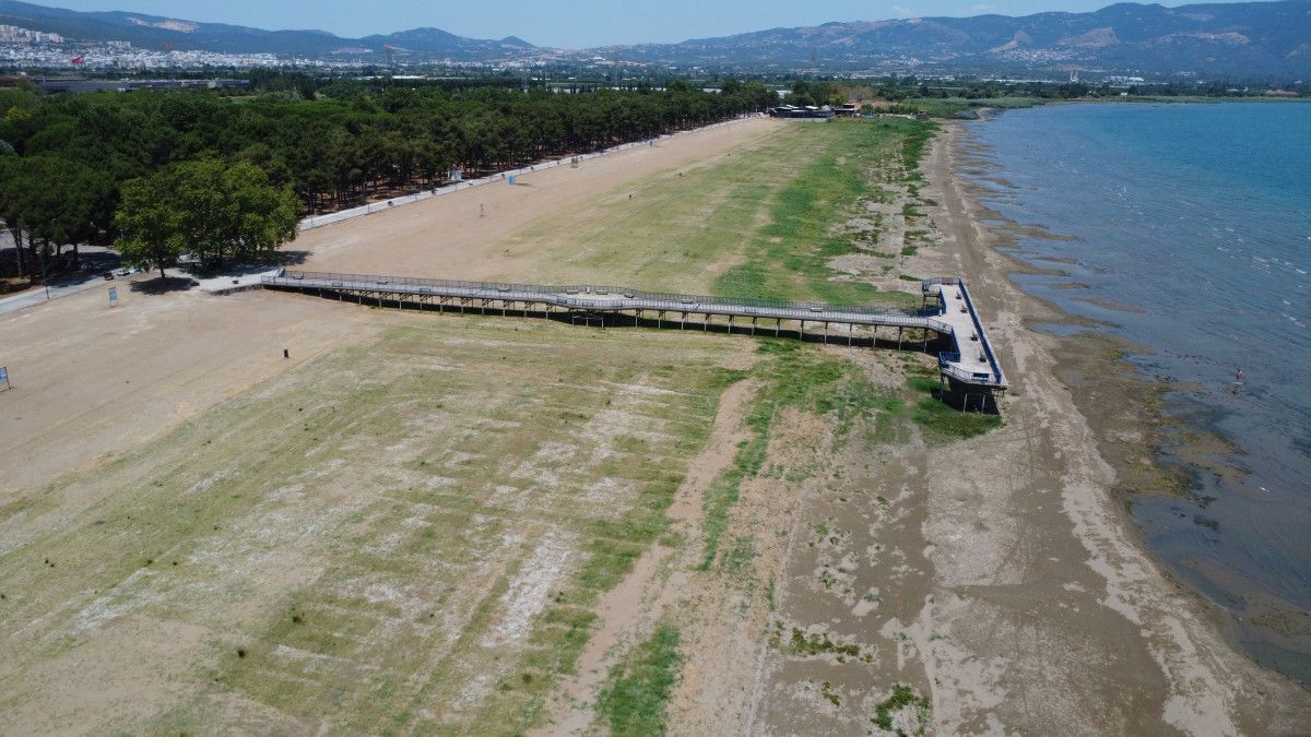 bursada bir donem deniz otobusunun yanastigi iskele karada kaldi 0 duXqfO3a