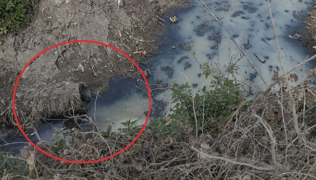 bursada dereye akan lagim suyu mahalleliyi nefes alamaz hale getirdi 1 fVjcXN2n