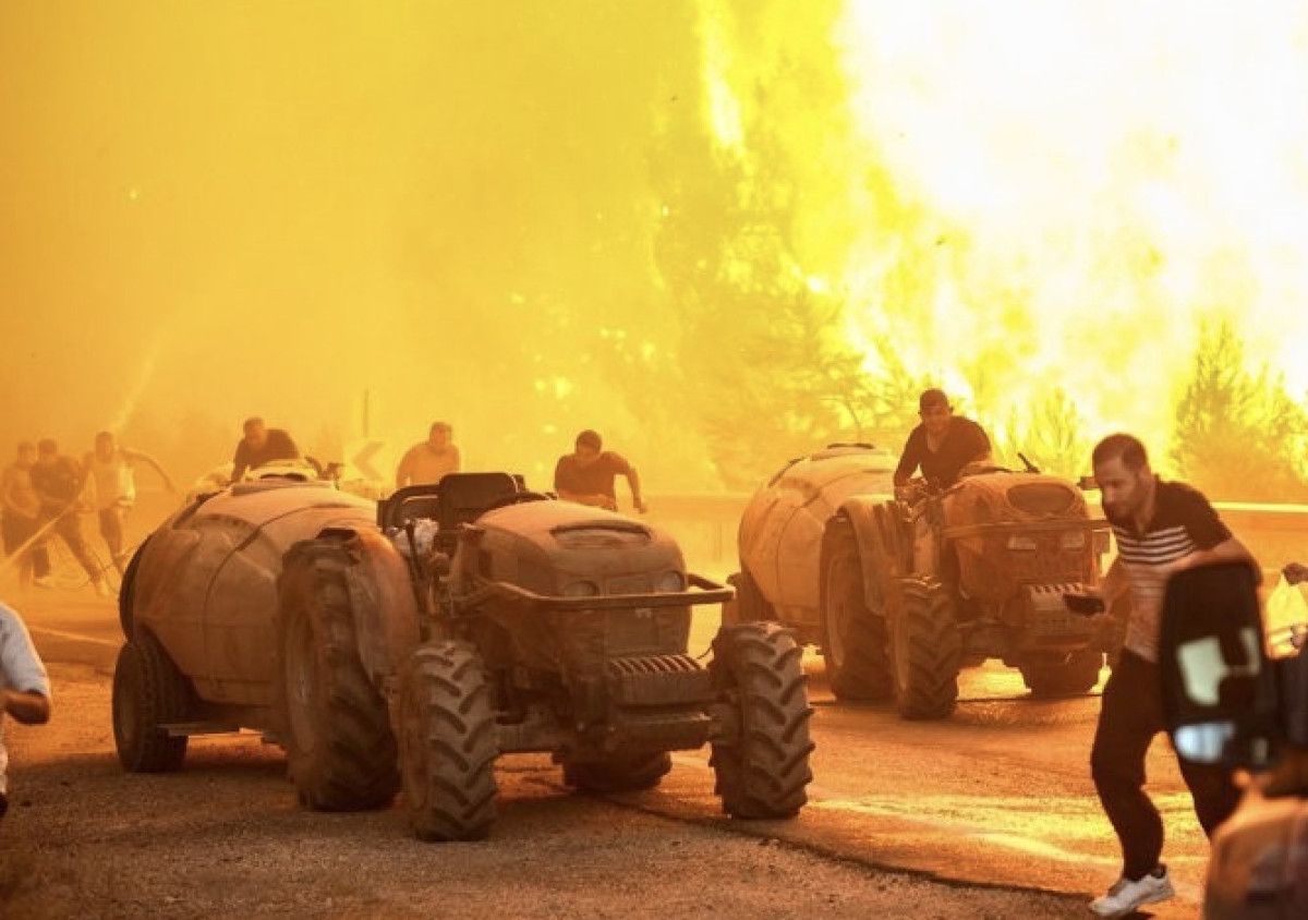 bursadaki orman yanginiyla mucadele eden alev savascilari hali sahada dinlendi 4 QCNksVnH