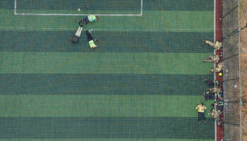 bursadaki orman yanginiyla mucadele eden alev savascilari hali sahada dinlendi sxEtdrPV