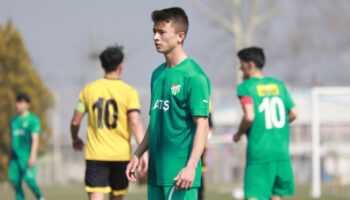 bursaspordan 4 futbolcu nilufer fkya gitti ntVv7O1A