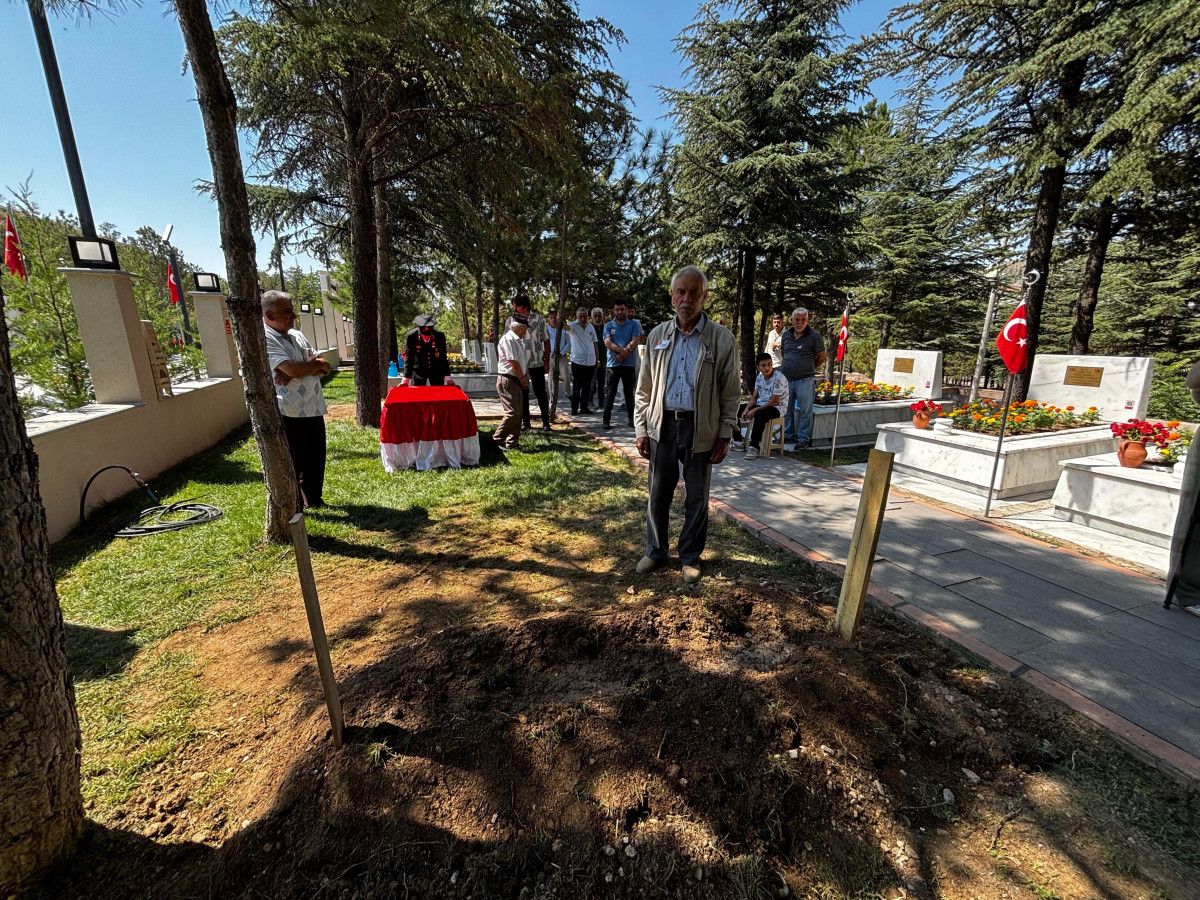 cankirida 67 yillik hasret son buldu sehidin naasi memleketine ulasti 0 LjMEbGLD