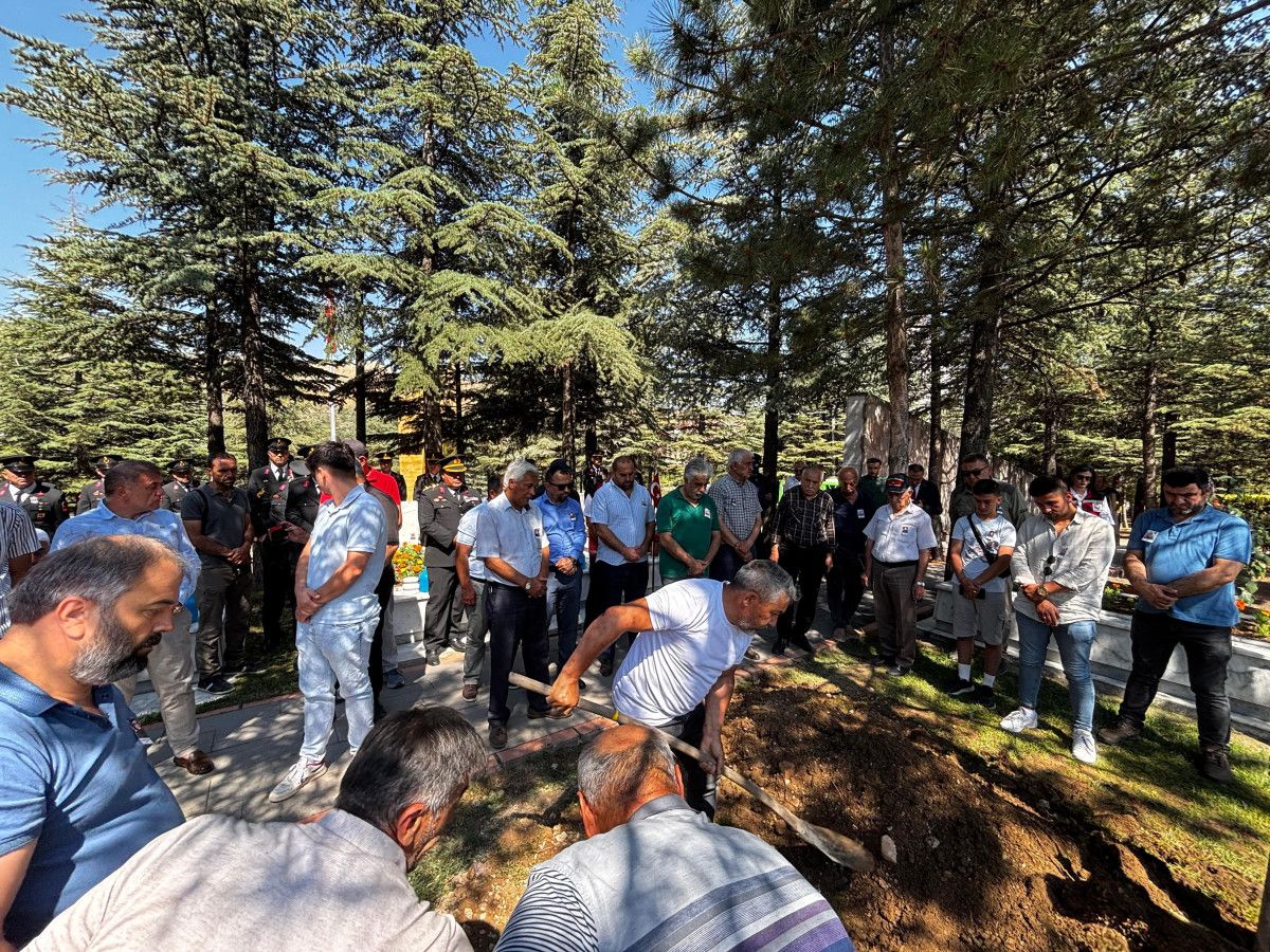 cankirida 67 yillik hasret son buldu sehidin naasi memleketine ulasti 3 KYlqZSDr