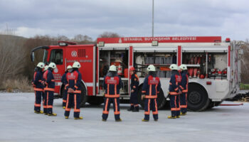 cevre sehircilik bakanligindan ibbnin itfaiyeci iddialarina yalanlama QudFG83F