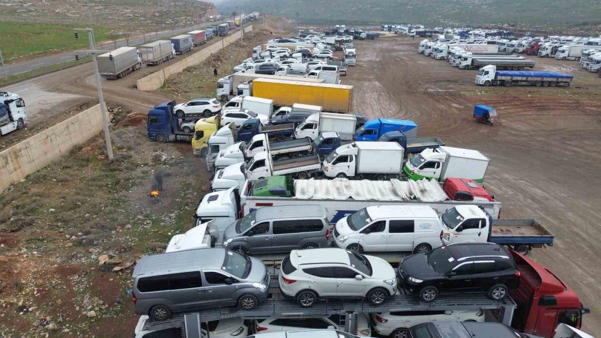 cilvegozunde devasa tir kuyruklari 5 A5qsaz7b