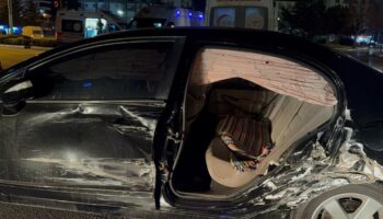 corumda ambulans ile otomobil carpisti 2 yarali vViaqapr