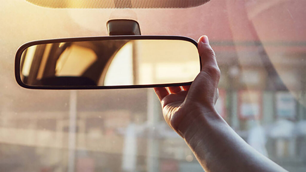 dikiz aynasina poset cay asin faydasina bakin 4KsEJx6a