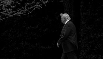 donald trump wall street journali basin havuzundan cikardi LlMiXBO9