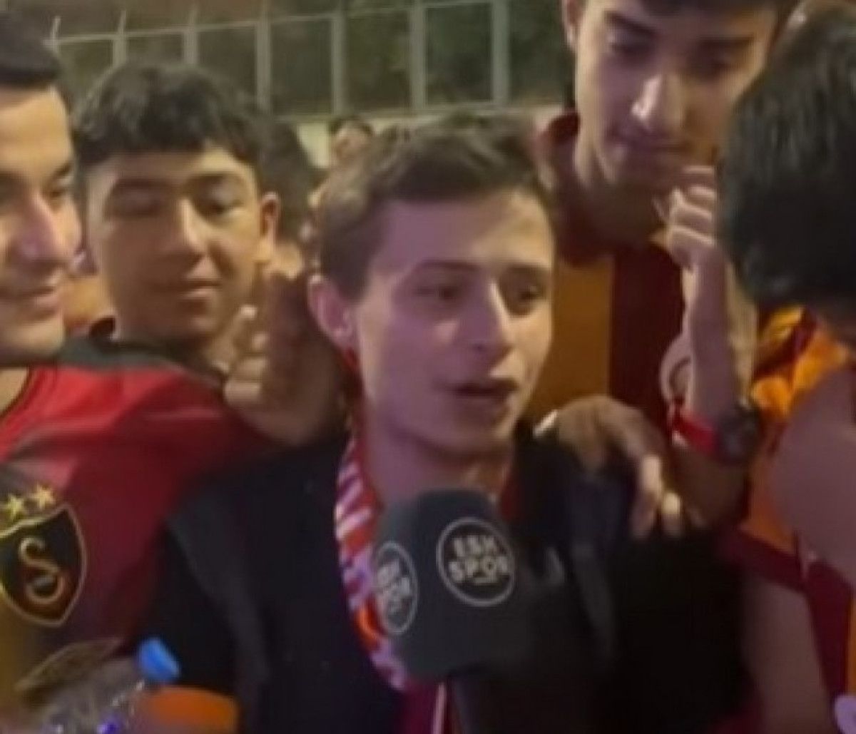 ensonhaber osimheni bekleyen galatasaraylilara sordu kac gol atar 0 Jlre8OuF