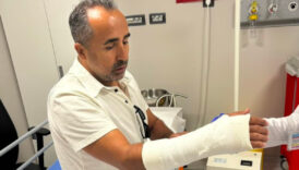 ernest mucinin sutu kameramana denk geldi kolu kirildi 8iKX1SjN