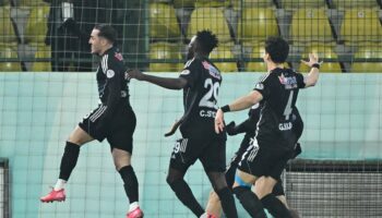 erzurumspor fk esenler erokspor karsisinda kazandi bjeexBMZ