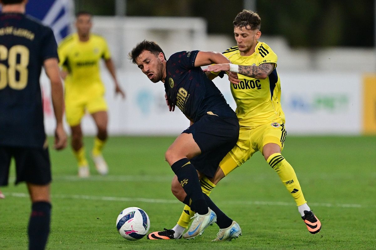 fenerbahce hazirlik macinda uniao de leiriayi yendi 3 AUezS8Em