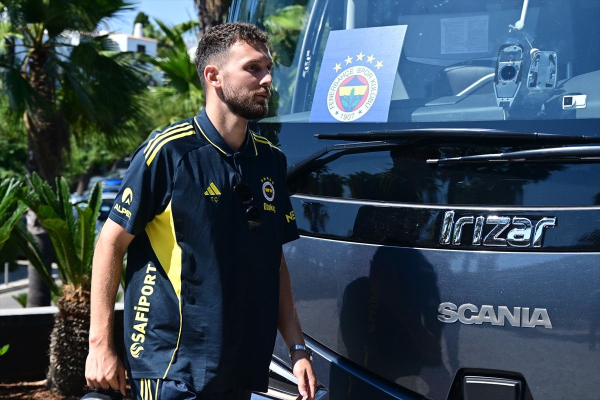 fenerbahce kamp icin portekize ulasti 4 9fgJfszX