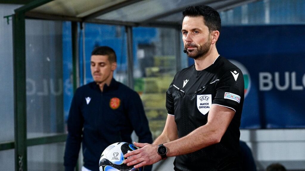 fenerbahce kasimpasa macinin var hakemi daniel stefanski oldu q9rqQu5G