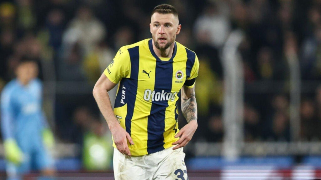 fenerbahce milan skriniari getiriyor YZ1HqAmZ