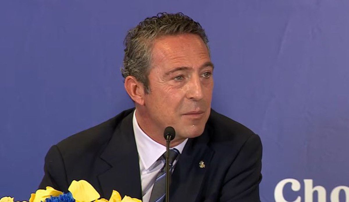 fenerbahcede sponsorluk anlasmasiyla ilgili imzalar atildi 1 grvB8sp9