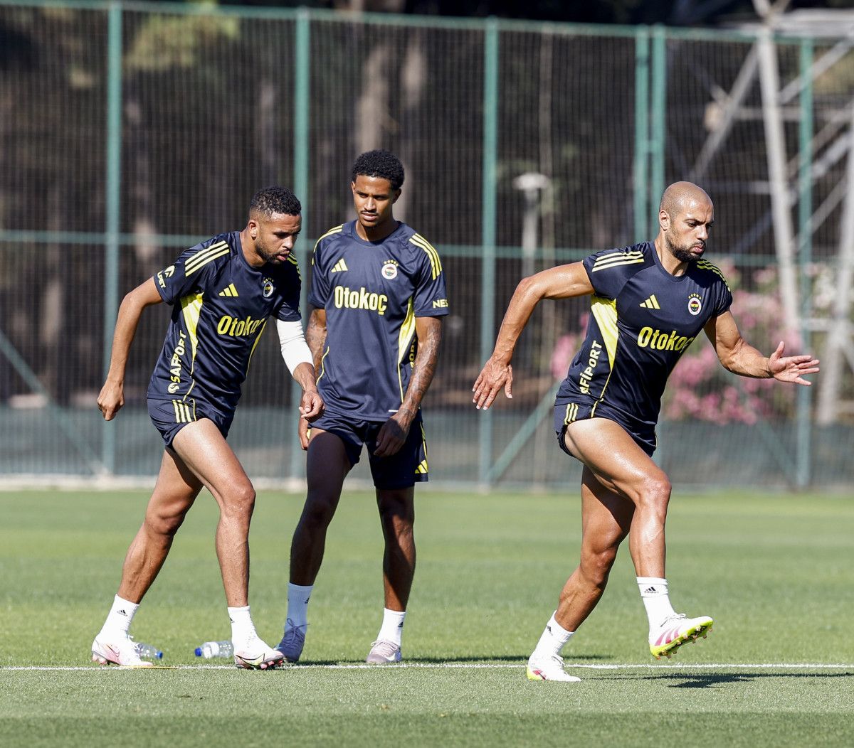 fenerbahcenin kamp kadrosu aciklandi 1