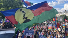 fransada yeni kaledonyanin statusune dair anlasma imzalandi vI23n3KY