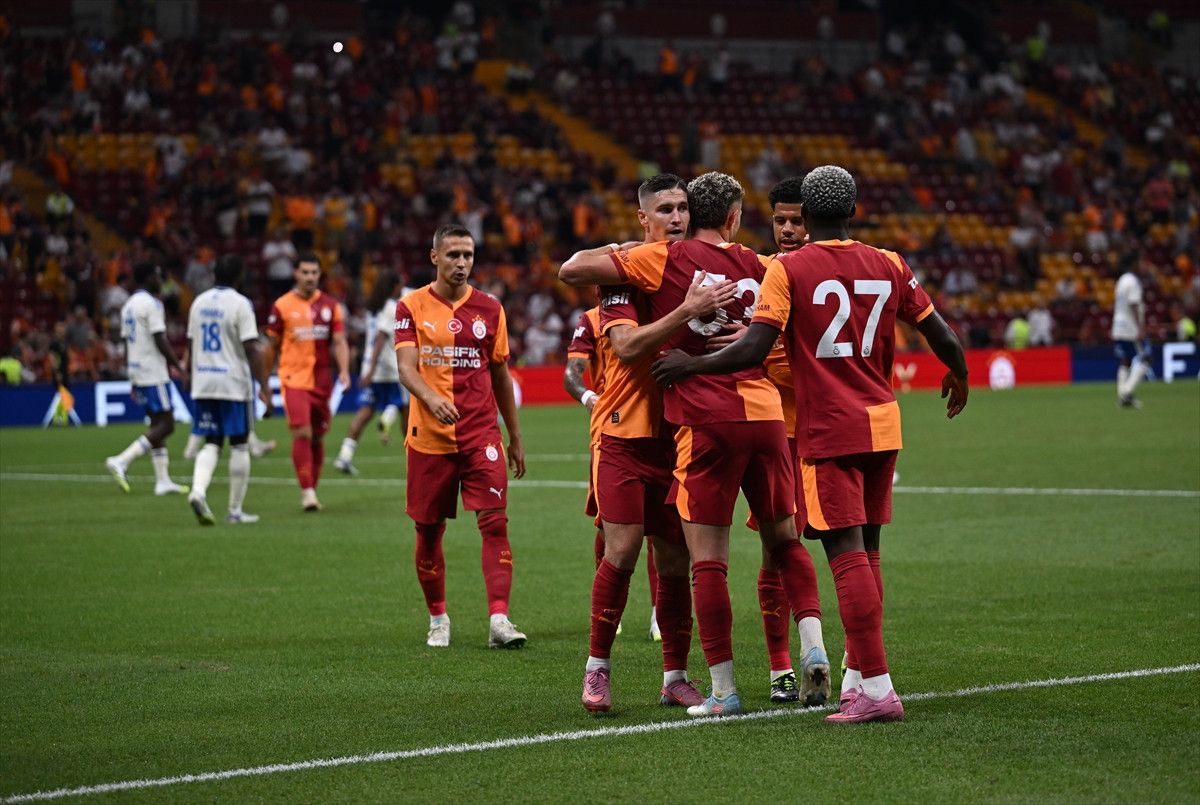 galatasaray hazirlik macinda strasbourgu rahat gecti 2 F5nO18js