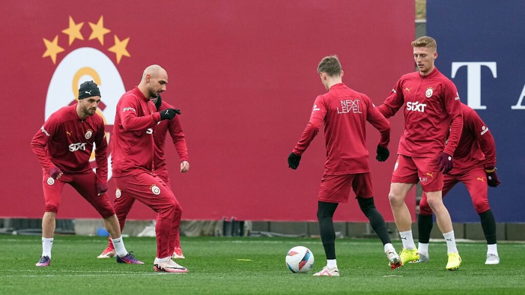 galatasaray rizespor macinin hazirliklarini kemerburgazda tamamladi YO3NYml3