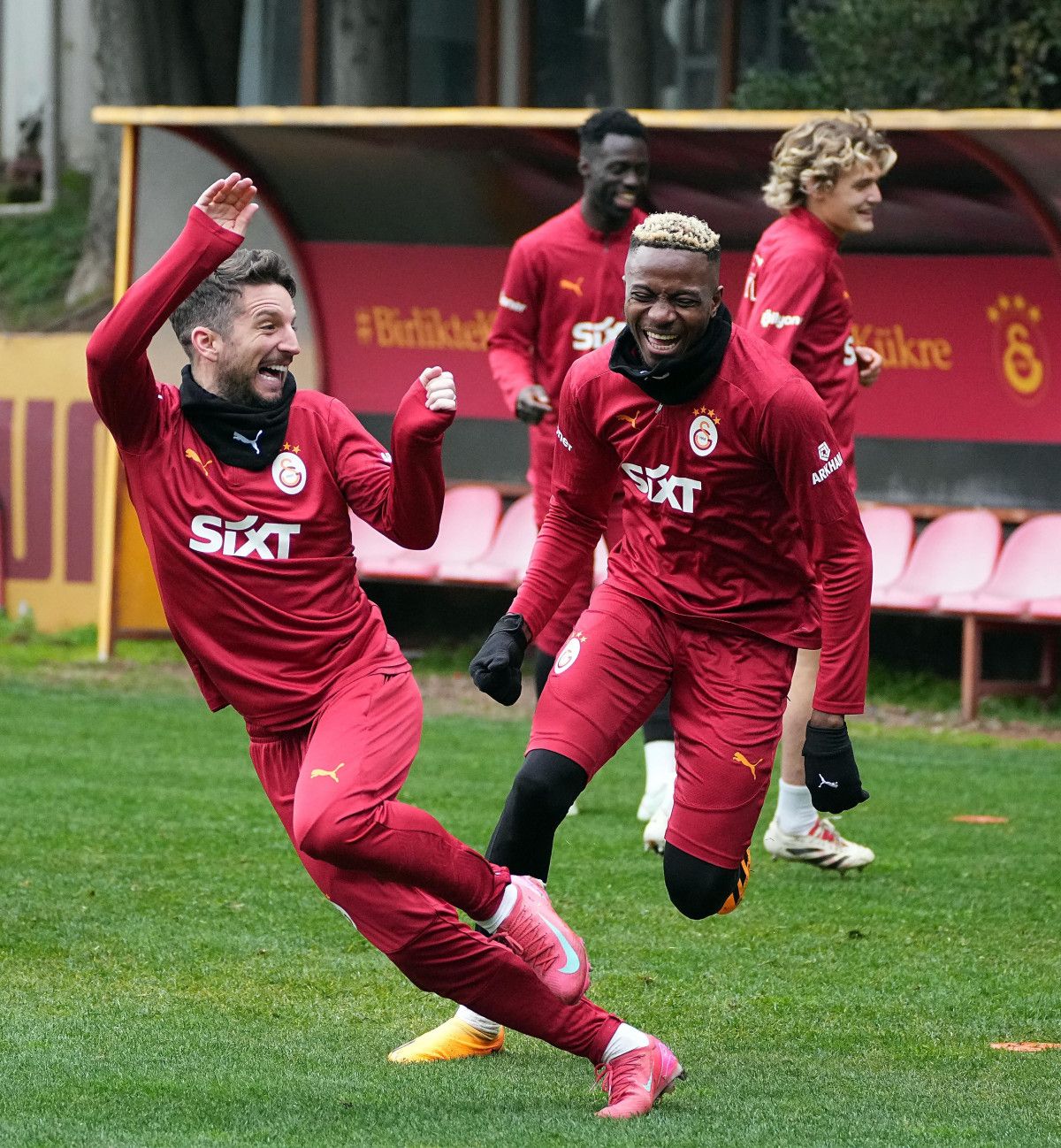 galatasarayda rizespor maci hazirliklari basladi 0 KhIVbJeU