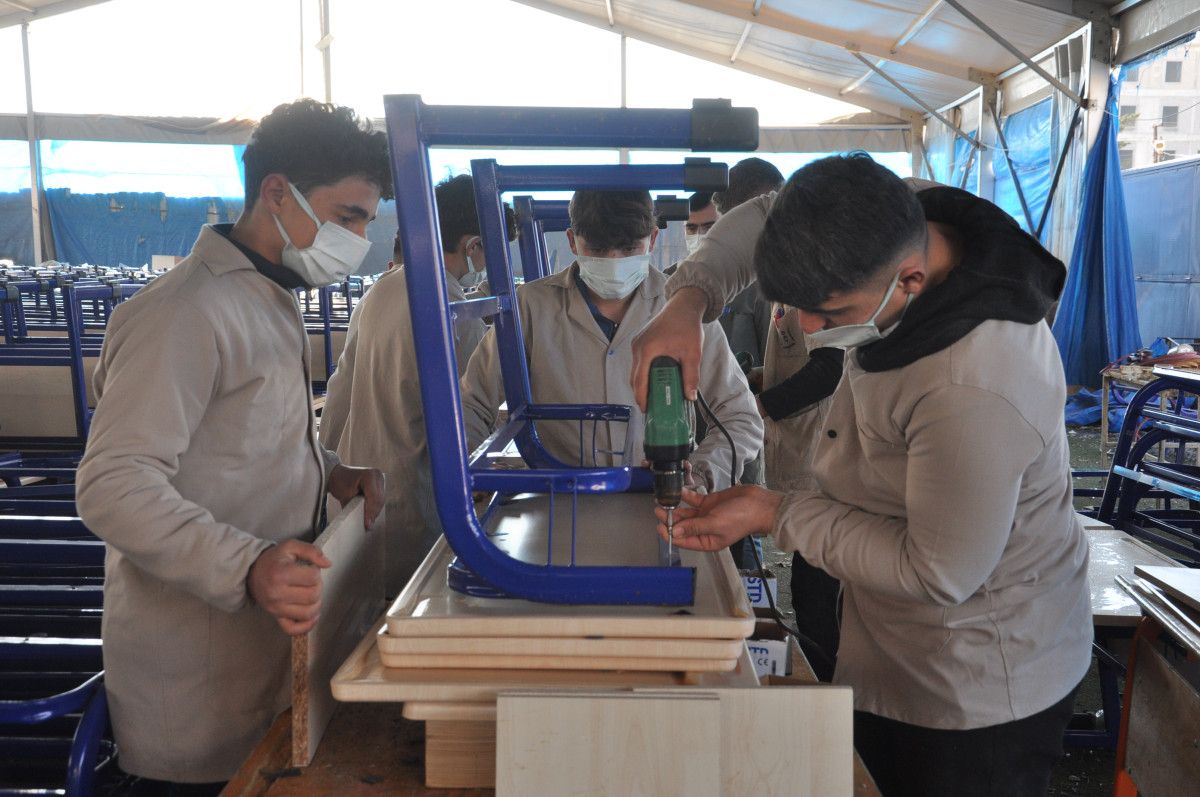 gaziantepte depremzede ogrencilerin urunlerinden 45 milyon tllik ciro 2 Xy8rKFOW