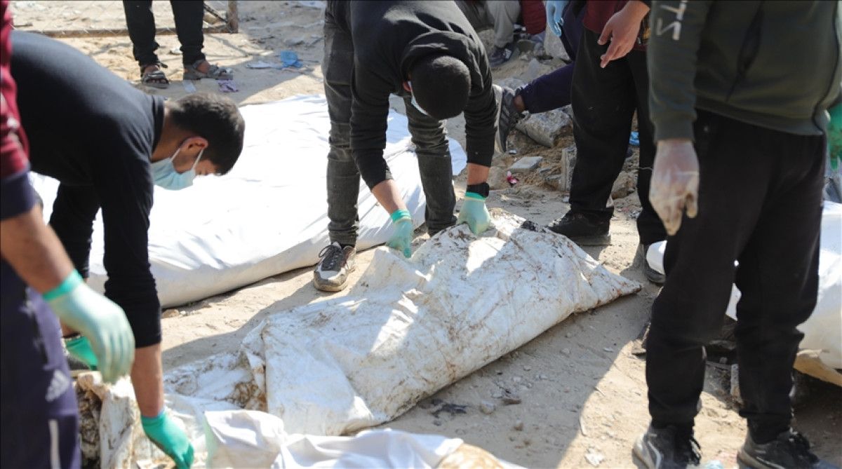 gazzede son 48 saatte 25 kisinin daha naasi enkaz altindan cikartildi 1 424dhTme