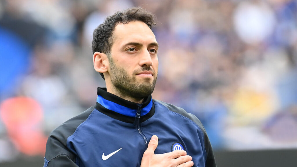 hakan calhanoglu hep interde devam etmek istedigimi soyledim 5SUEj8gL