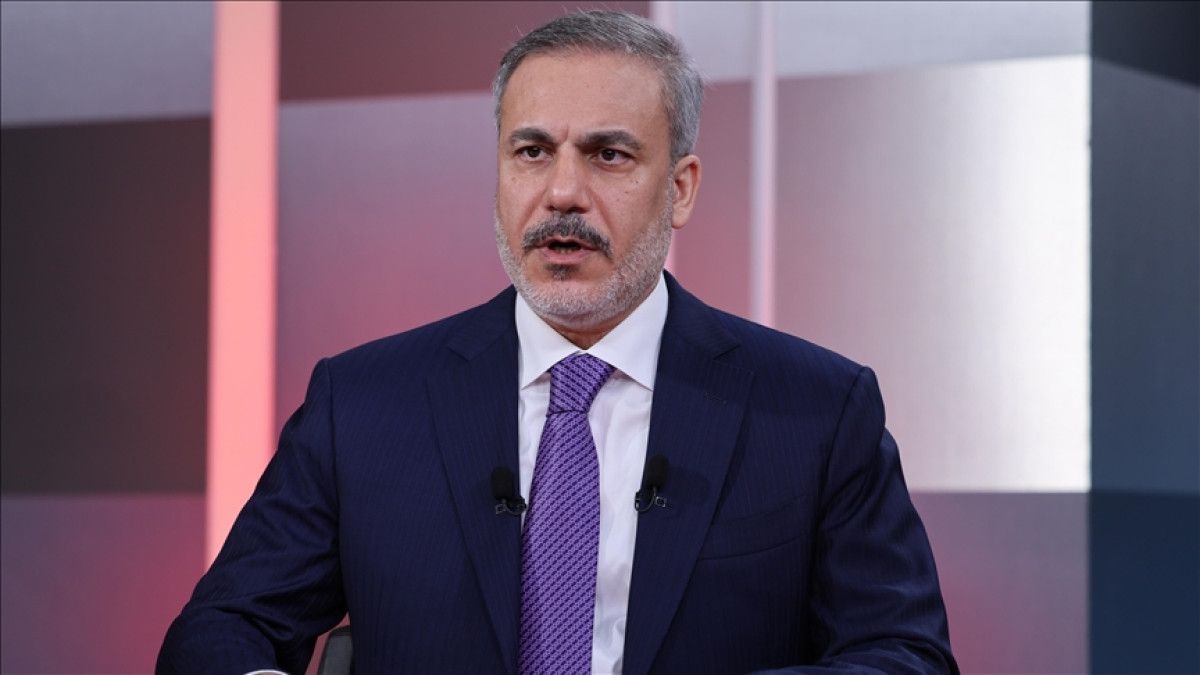 hakan fidan suriyeli mevkidasi ile gorustu 0 6YGNEfVV