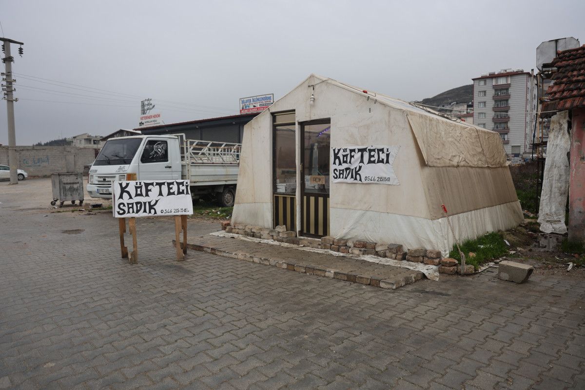 hatayda ev olan cadir simdi ekmek tekneleri oldu 0 JhaC1UkO