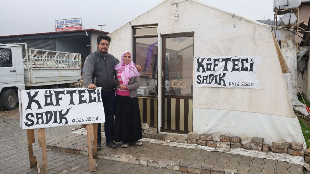 hatayda ev olan cadir simdi ekmek tekneleri oldu qzYNWKYP