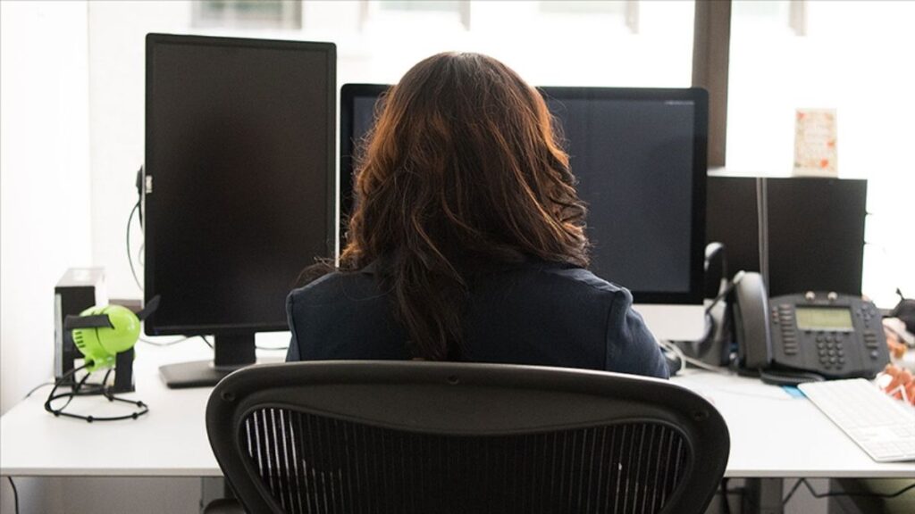 iskur genclik programina 6 gunde 242 bin ogrenci basvurdu GtZdHMZ8