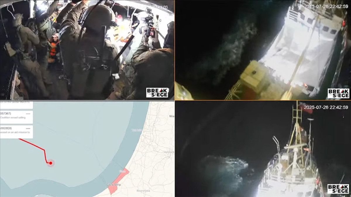 israil gazzeye insani yardim goturen hanzala gemisine baskin duzenledi 0 Ku9nVqE8