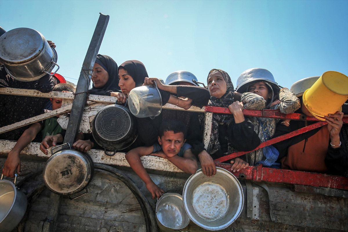 İsrailli askerden İtiraf: Gazze'ye girmesi engellenen bin yardım tırı, imha edildi 5 israilli askerden itiraf gazzeye girmesi engellenen bin yardim tiri imha edildi 4 wPIddYAU