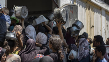 israilli askerden itiraf gazzeye girmesi engellenen bin yardim tiri imha edildi WL3qLIZf