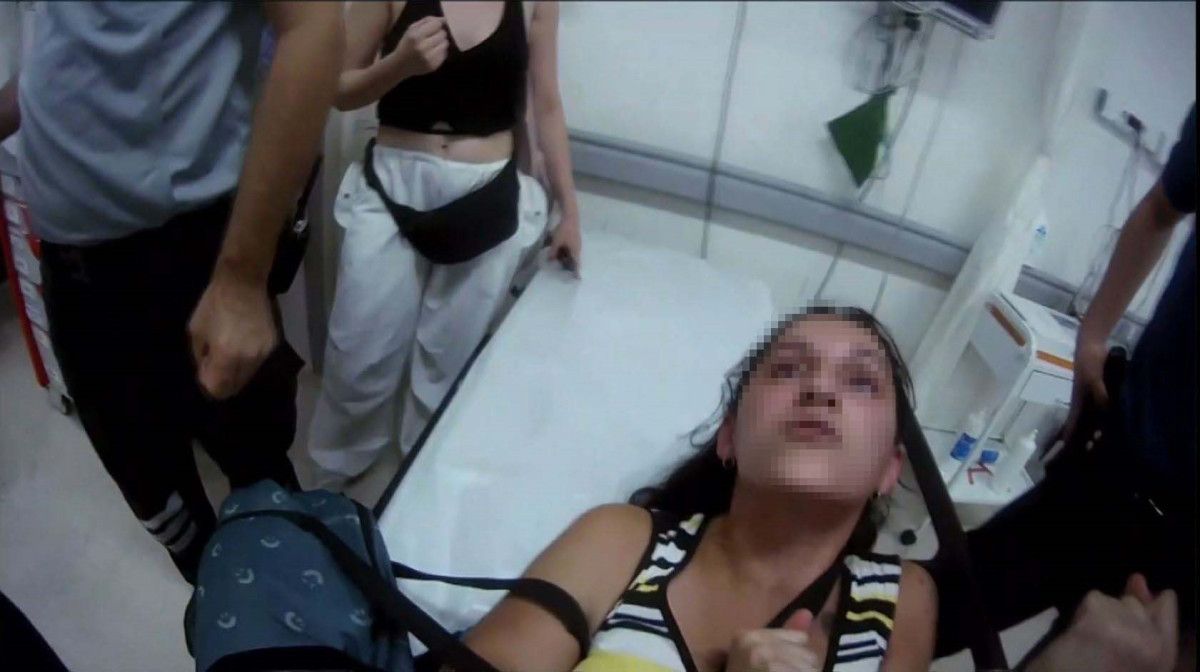 istanbul taksimde polise saldiran iki kadin yeniden yargilanacak 5 uhKemwak