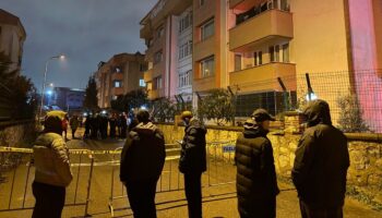 istanbul tuzlada duvarlarinda catlaklar olusan bina bosaltildi xIdwv7rJ