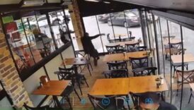 istanbulda cam kapiya carpip yaralananlar boyle goruntulendi QSRvTkaH