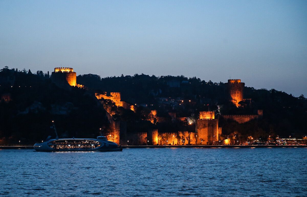 istanbulda gece yapilabilecek 5 aktivite 0 eEeQdRql